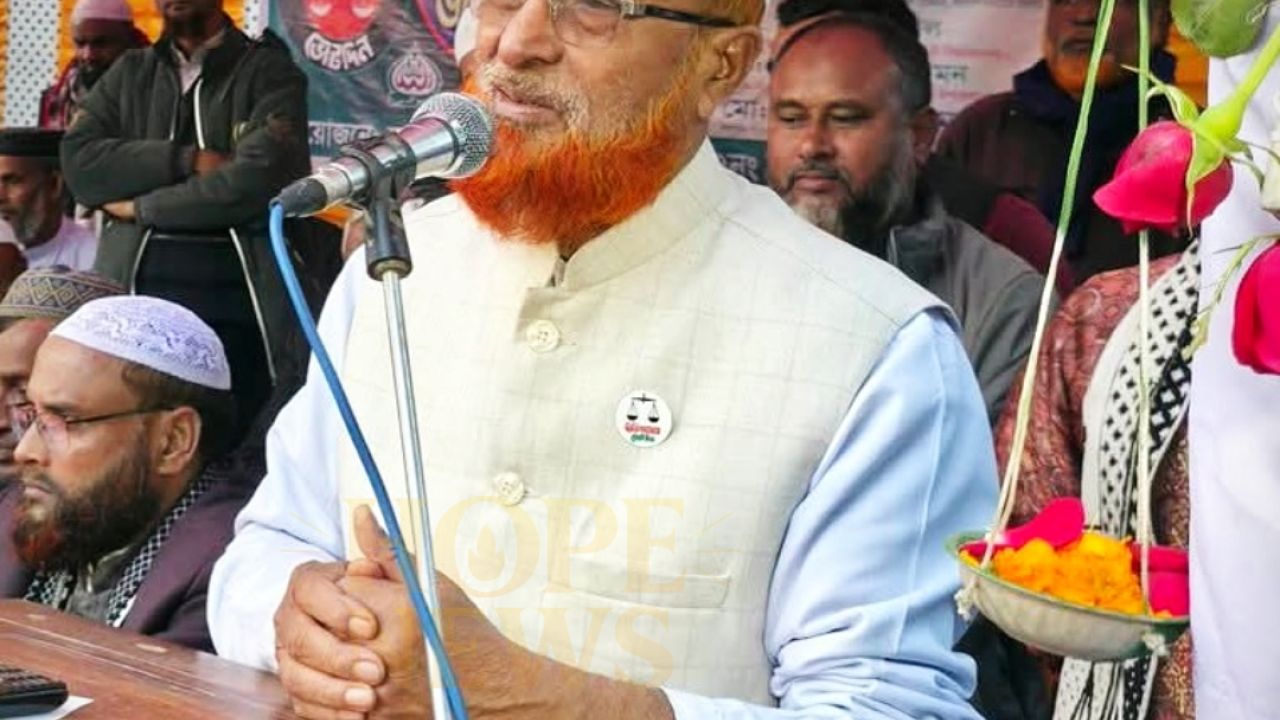সাদুল্যাপুর-পলাশবাড়ীবাসীকে কৃতজ্ঞতা জানালেন লেবু মাওলানা(এমপি)