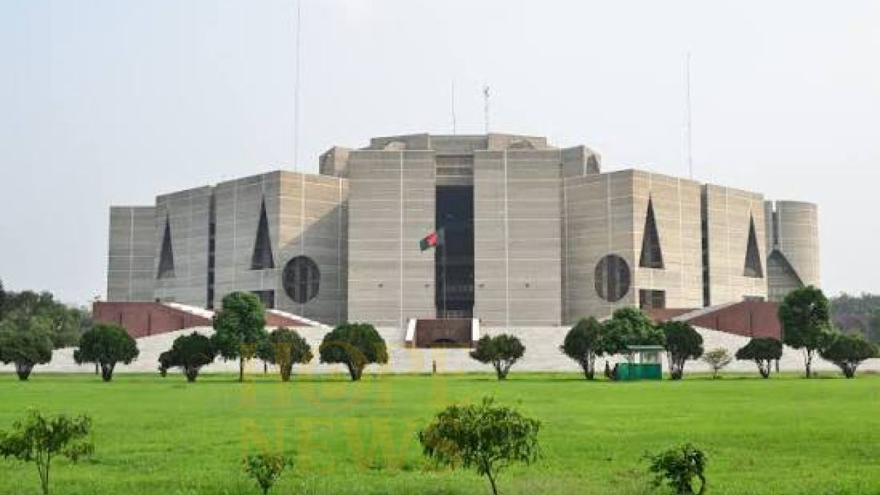 ছায়া মন্ত্রীসভা কাকে বলে?