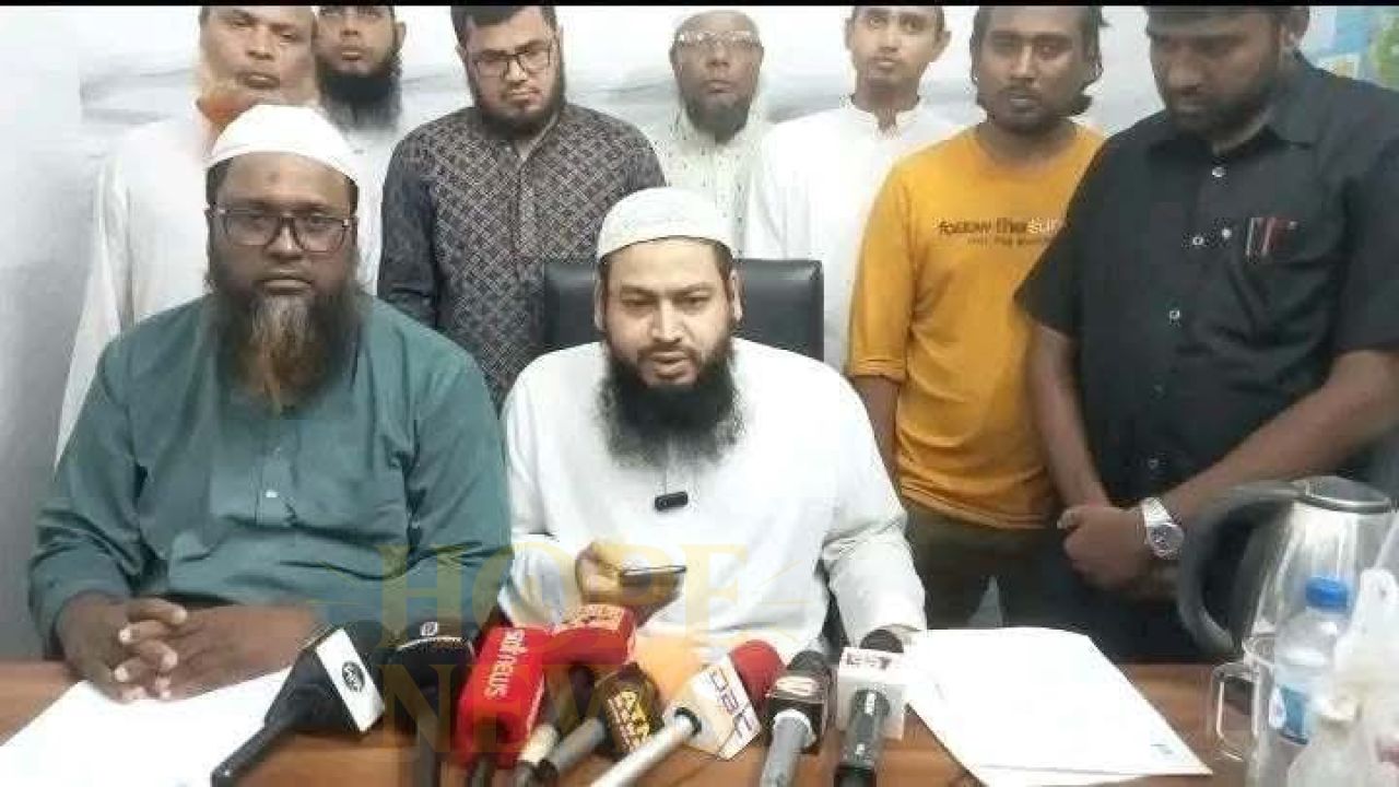 গাইবান্ধায় আলোচিত হরিদাসের বিরুদ্ধে সংবাদ সম্মেলন অনুষ্ঠিত 